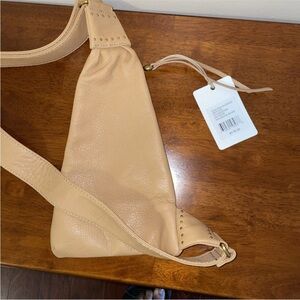 HOBO International Bodhi Sling